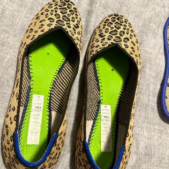 Rothy’s rounded flats - Picture 2 of 4